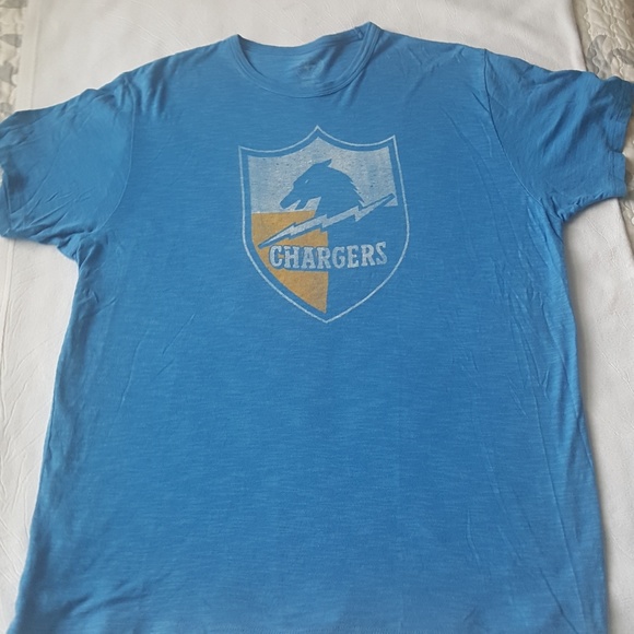 CHARGERS Retro Logo Scrum T-Shirt - Picture 2 of 5